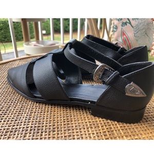 Women’s ASOS Flats w Buckle

ASOS Myth Flat Shoes